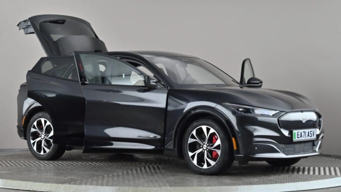 2021 Ford Mustang Mach-e