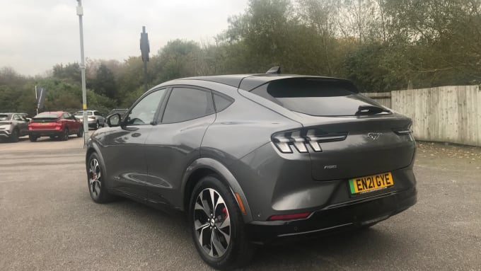 2021 Ford Mustang Mach-e