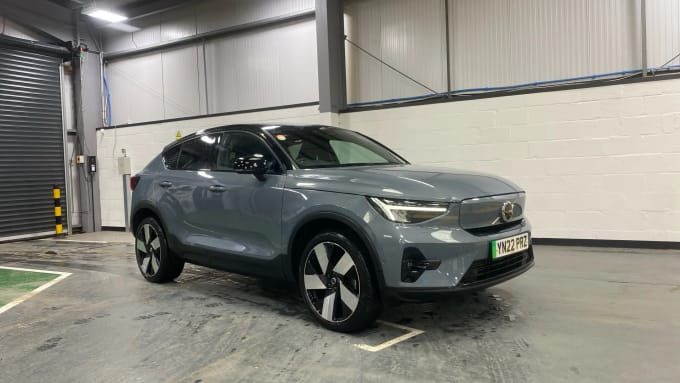 2022 Volvo C40