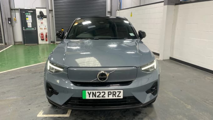 2022 Volvo C40