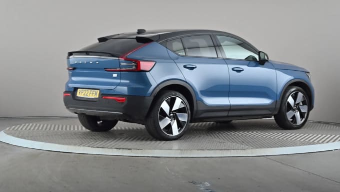 2022 Volvo C40