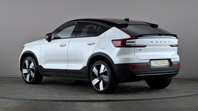 2022 Volvo C40