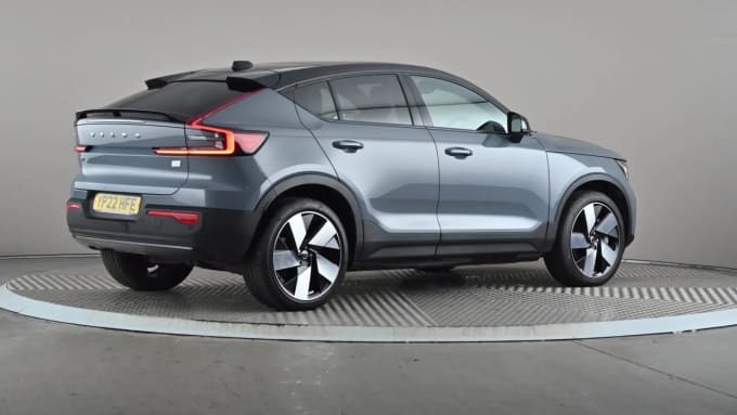2022 Volvo C40