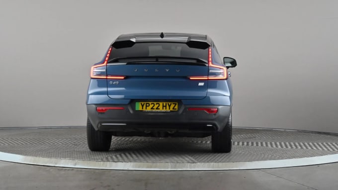 2022 Volvo C40
