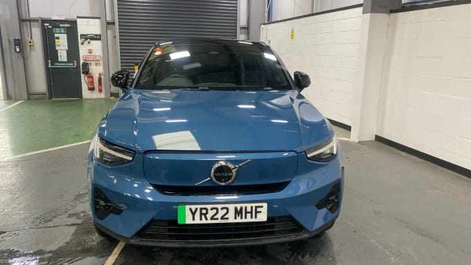 2022 Volvo C40