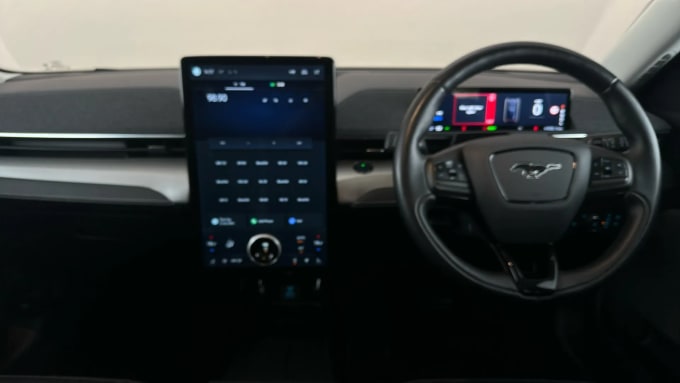 2022 Ford Mustang Mach-e