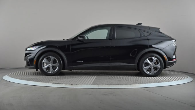 2023 Ford Mustang Mach-e