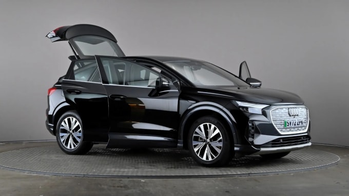 2022 Audi Q4