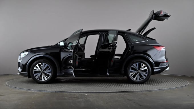 2022 Audi Q4