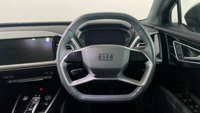 2022 Audi Q4