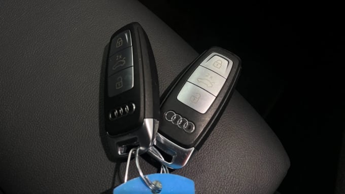 2022 Audi Q4