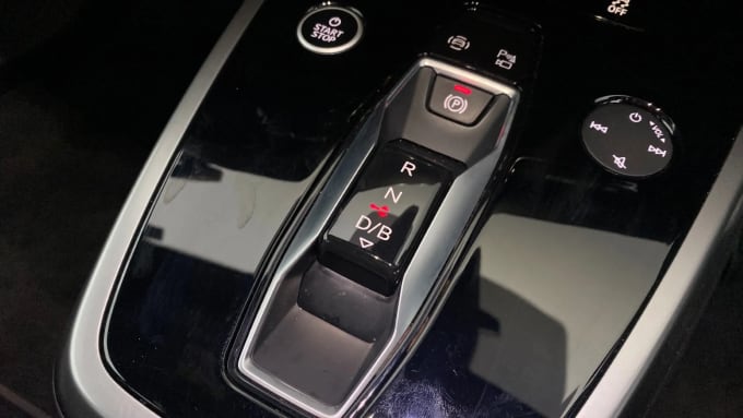 2022 Audi Q4