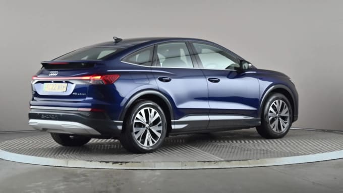 2022 Audi Q4