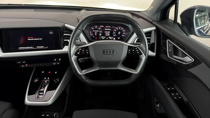 2022 Audi Q4