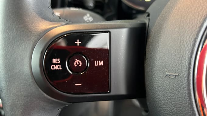 2023 Mini Hatch