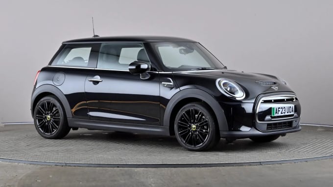 2023 Mini Hatch