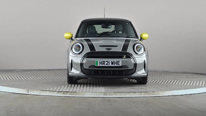 2021 Mini Hatch