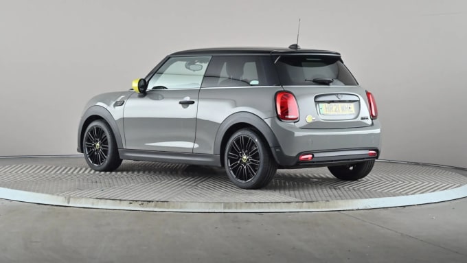 2021 Mini Hatch