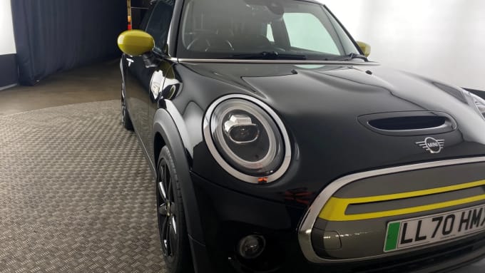 2020 Mini Hatch
