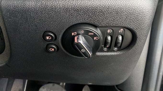 2020 Mini Hatch