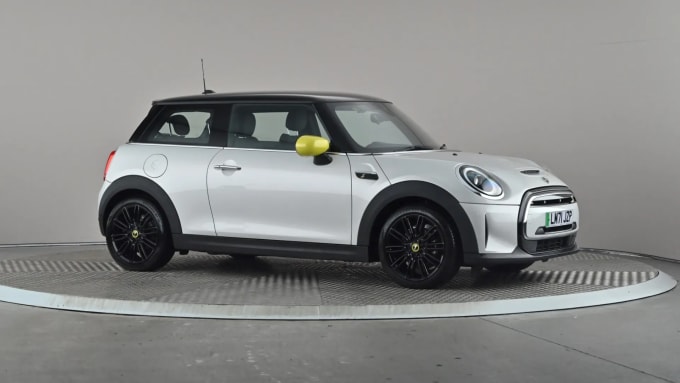 2021 Mini Hatch