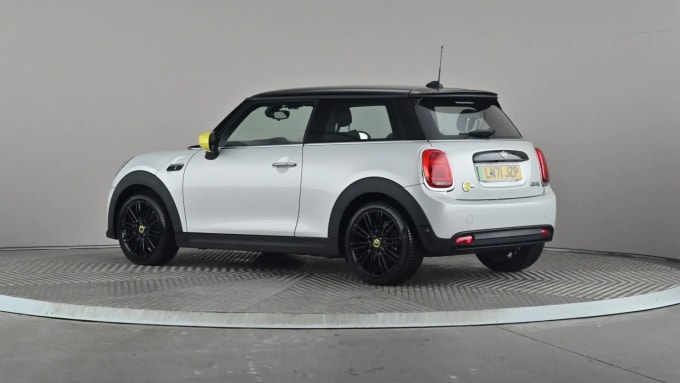 2021 Mini Hatch