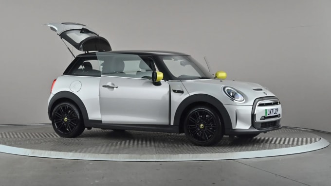 2021 Mini Hatch
