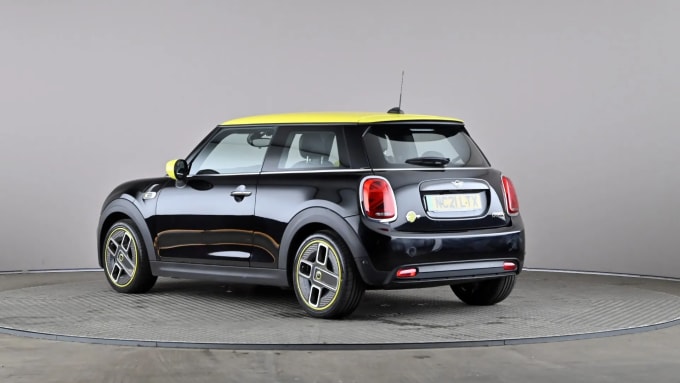 2021 Mini Hatch