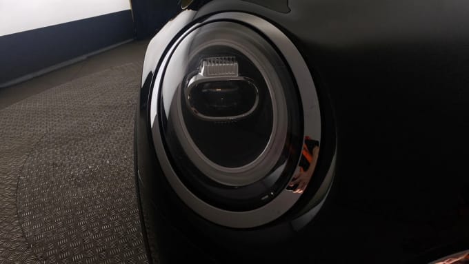 2021 Mini Hatch
