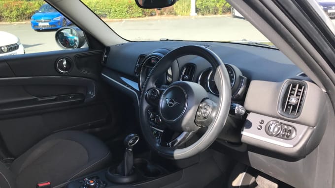 2019 Mini Countryman