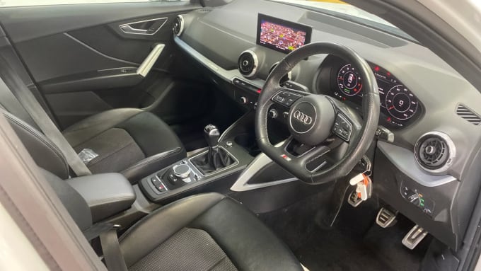 2021 Audi Q2