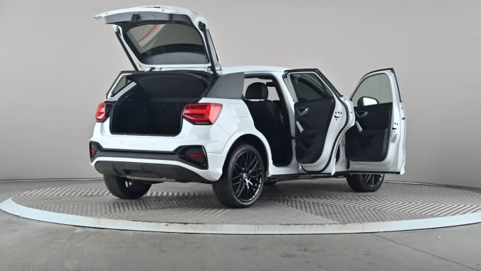 2021 Audi Q2