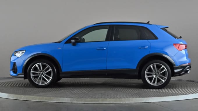 2022 Audi Q3