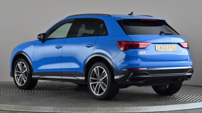 2022 Audi Q3