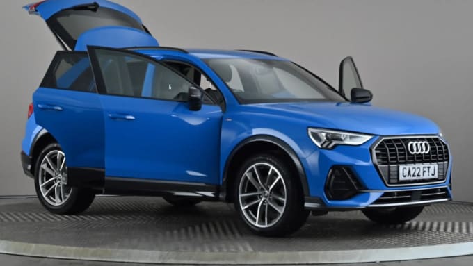 2022 Audi Q3