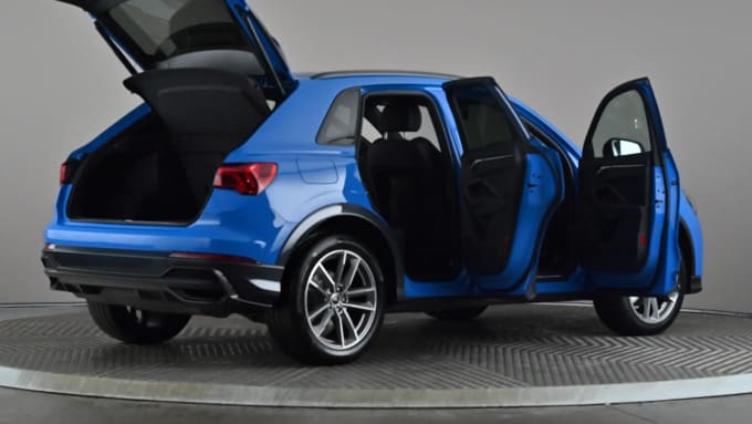 2022 Audi Q3