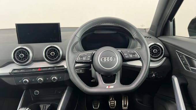 2023 Audi Q2