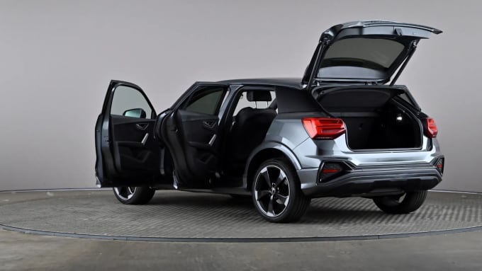 2021 Audi Q2