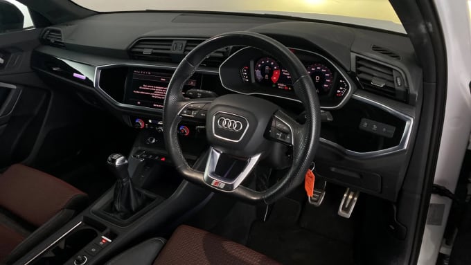 2021 Audi Q3