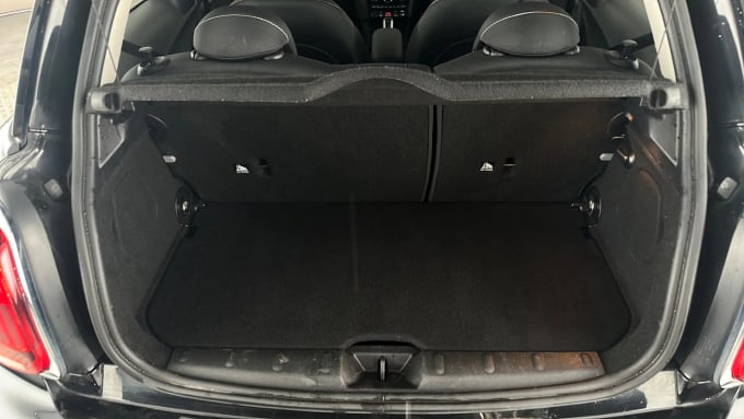 2020 Mini Hatch