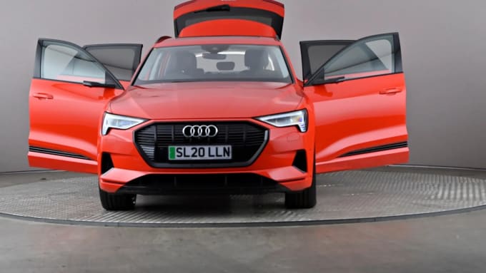 2020 Audi E-tron