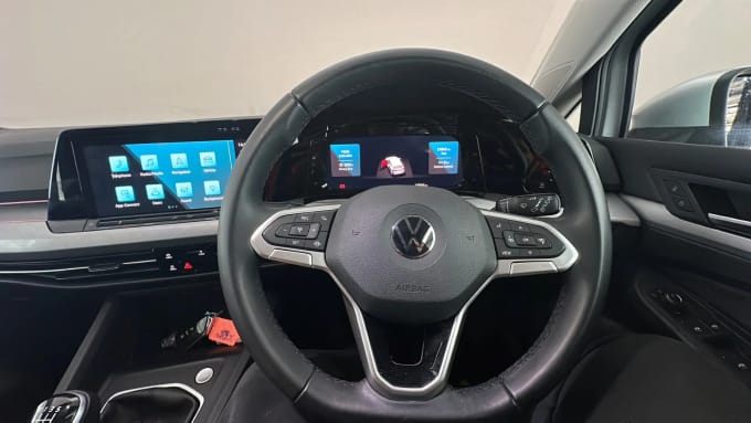 2022 Volkswagen Golf