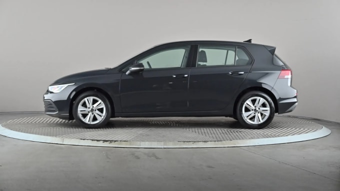 2024 Volkswagen Golf