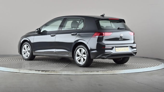 2024 Volkswagen Golf