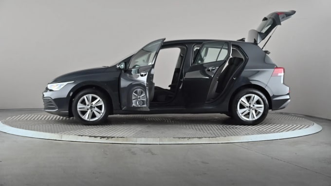2024 Volkswagen Golf