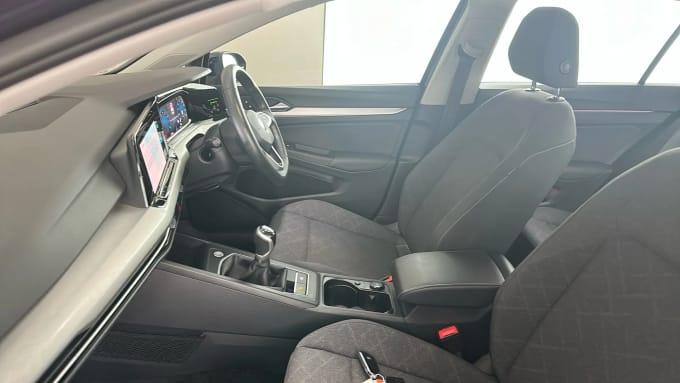 2022 Volkswagen Golf