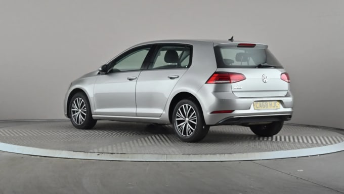 2018 Volkswagen Golf