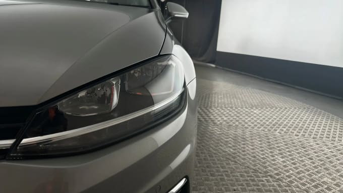 2018 Volkswagen Golf