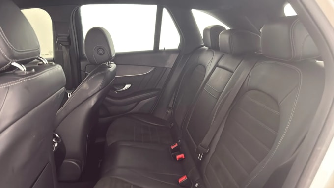 2021 Mercedes-benz Glc
