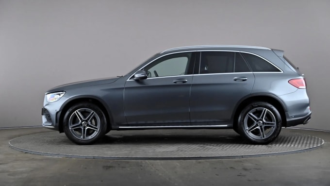 2021 Mercedes-benz Glc